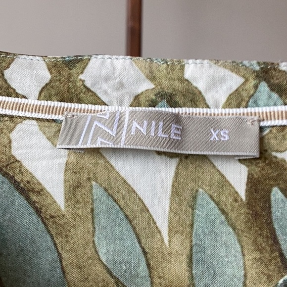 So soft Nile blouse - Picture 4 of 6